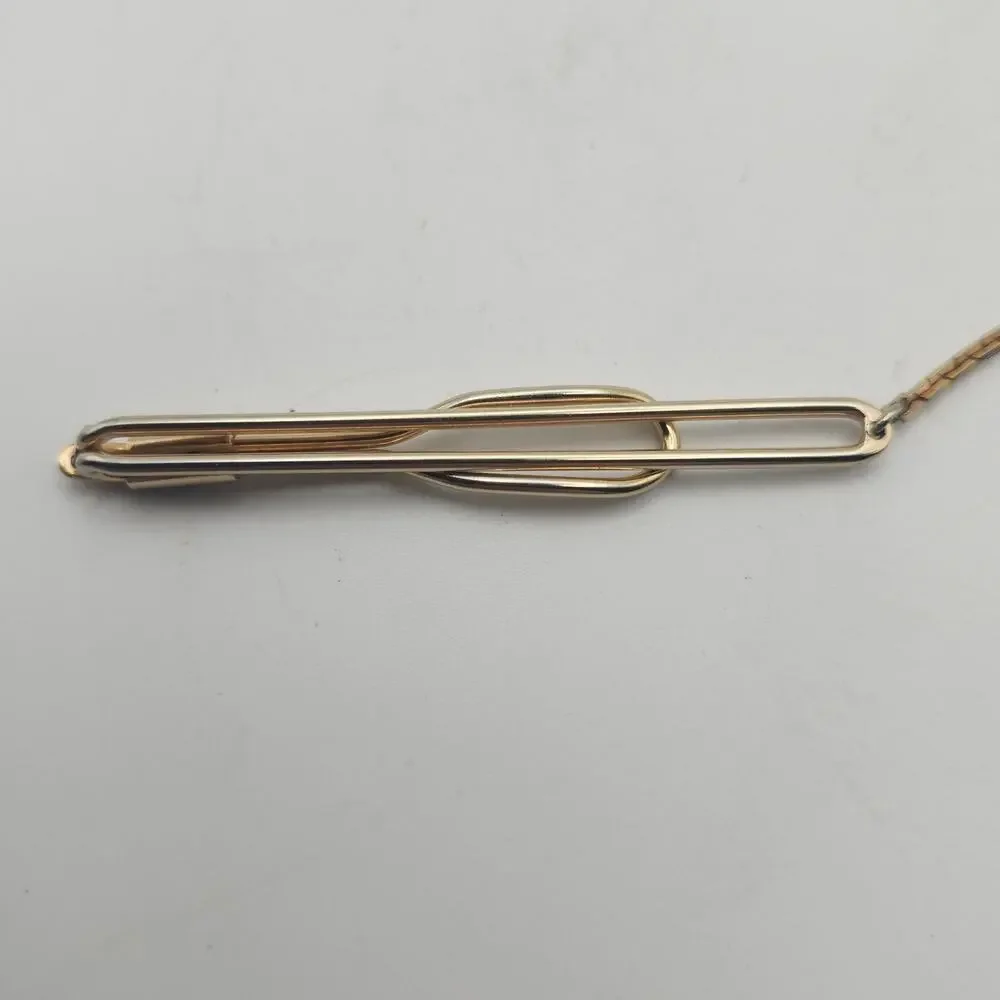 Vintage Swank‎ Tie Bar Clip w Safety Chain Gold Tone Mid Century Mens Accessory